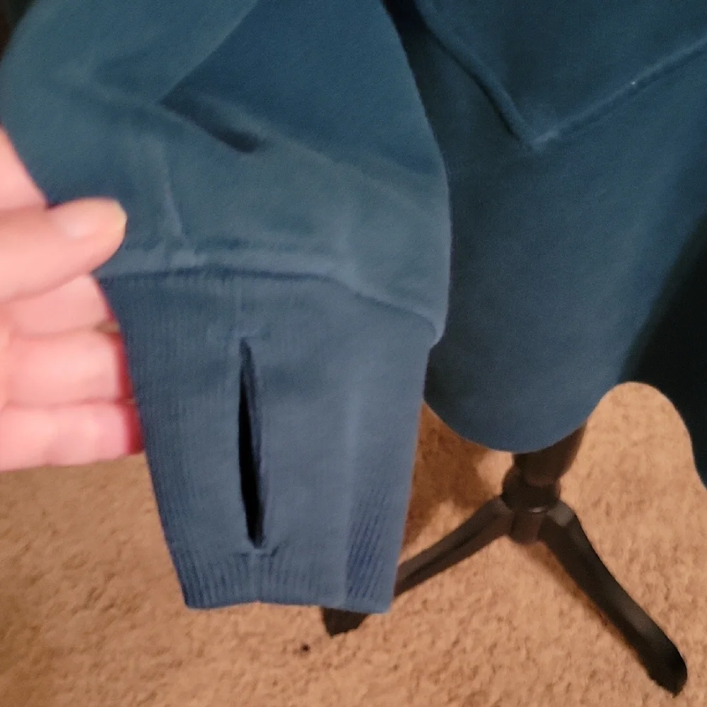 Lululemon Scuba Funnel Neck Long Zip Up - Picture 4 of 5